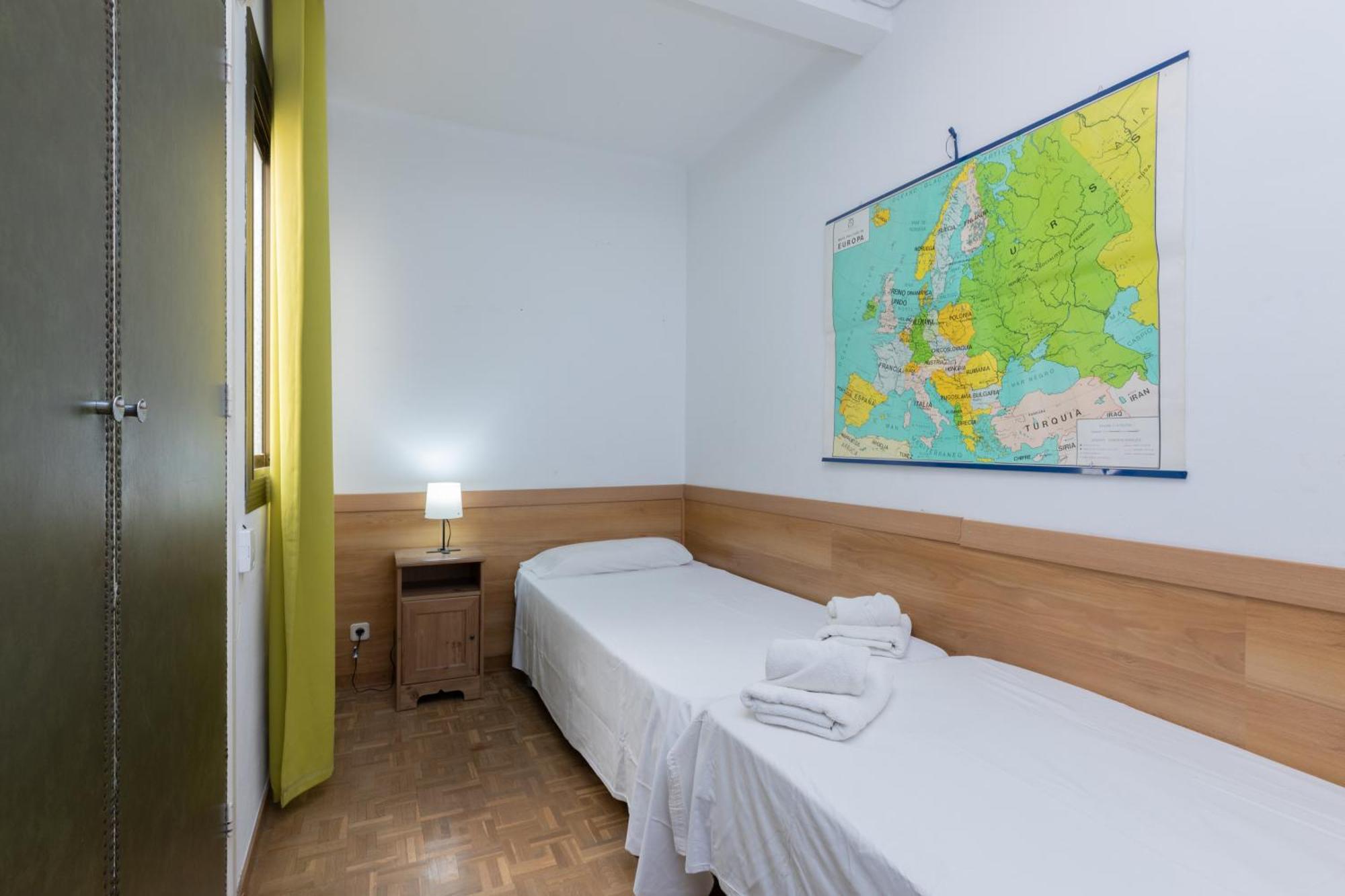 Aparteasy - Atic Sants Барселона Екстер'єр фото